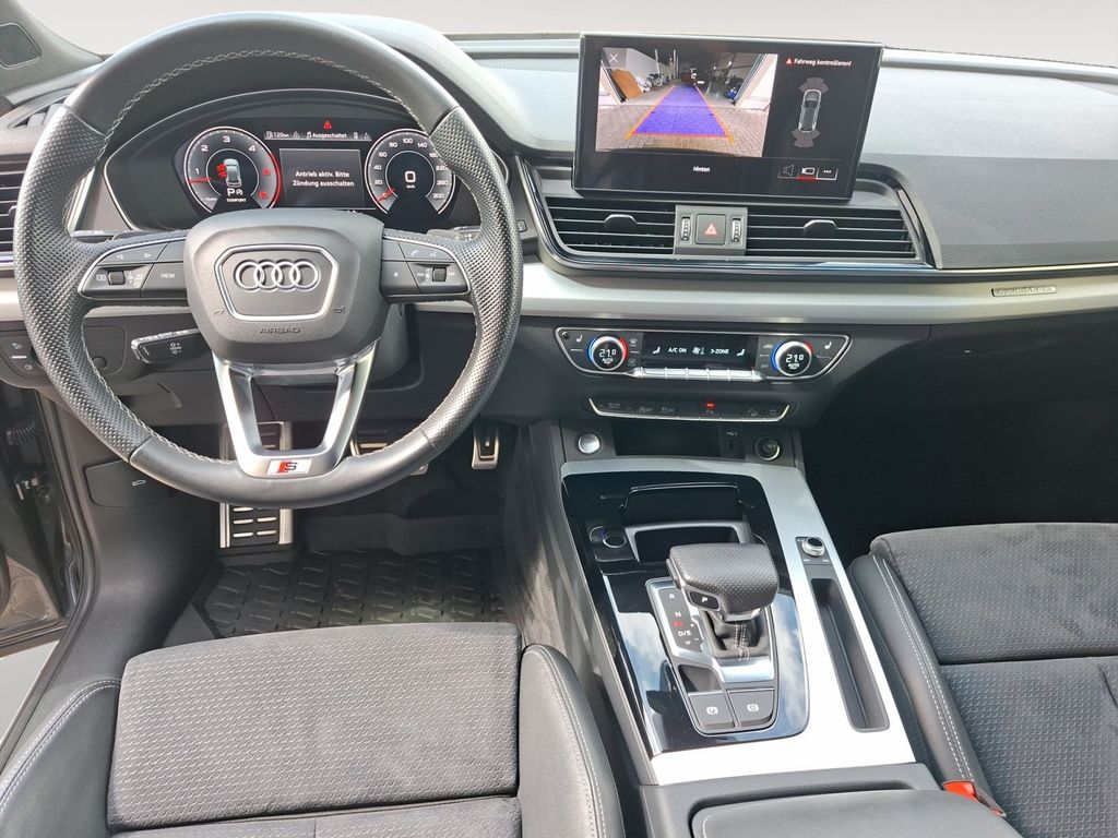 Audi Q5 2022 г. Серый, пробег 53371 км