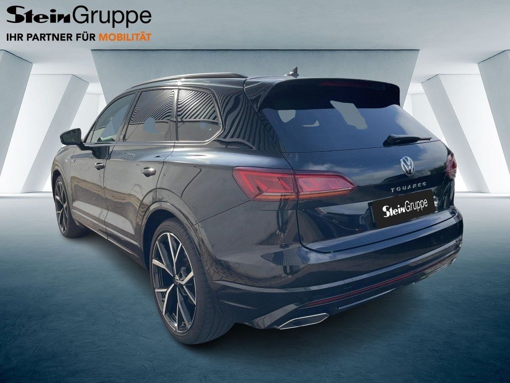 Volkswagen Touareg 2023 г. Чёрный, пробег 31150 км
