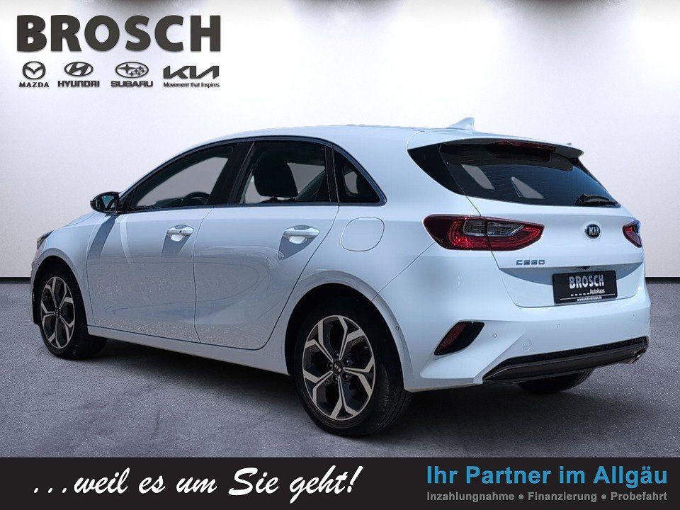 Kia CEE'D / CEED 2021 г. Белый, пробег 53000 км