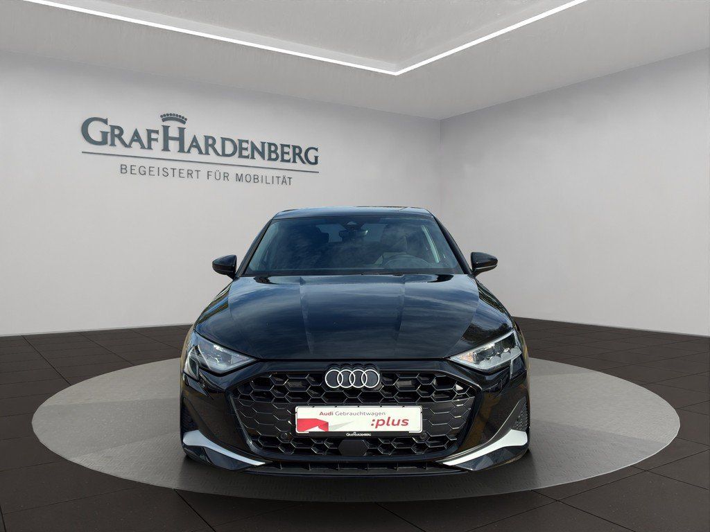 Audi A3 2024 г. Чёрный, пробег 45200 км