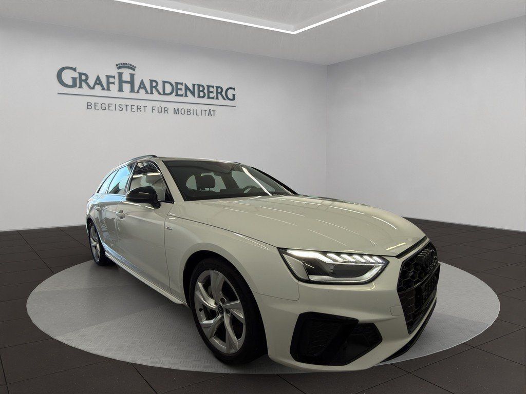 Audi A4 2023 г. Белый, пробег 58700 км