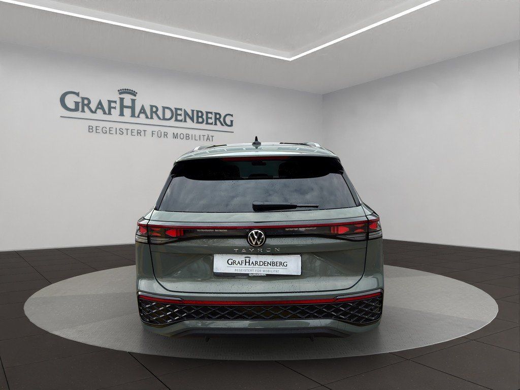 Volkswagen Tayron 2026 г. Зелёный, пробег 23000 км