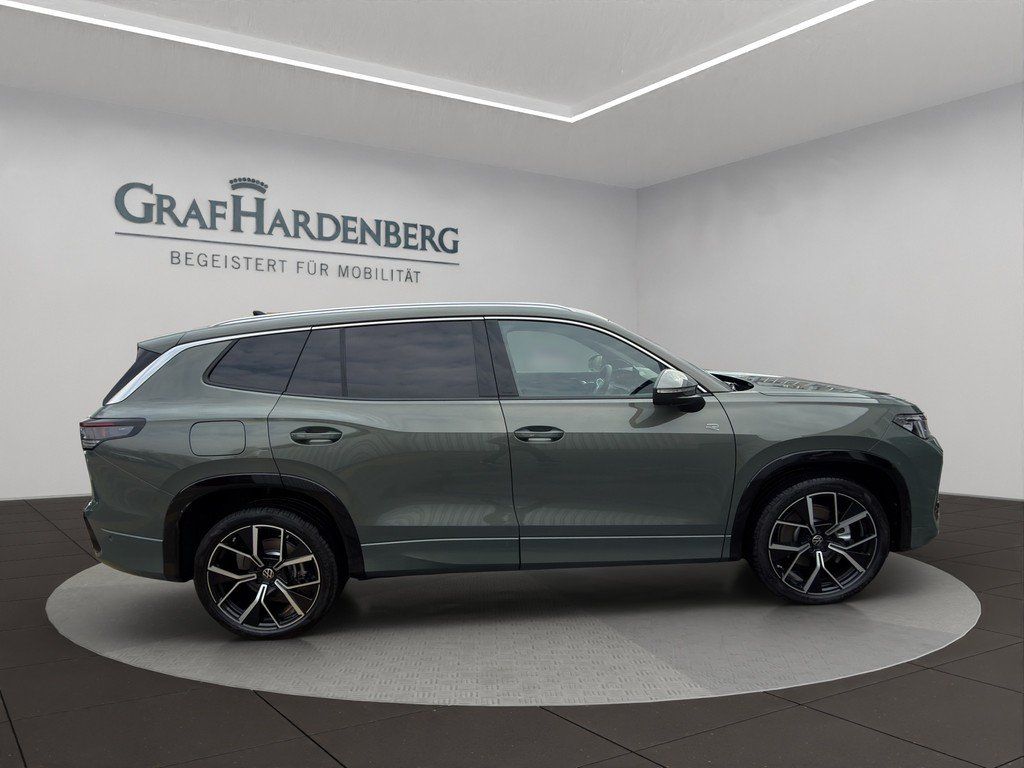 Volkswagen Tayron 2026 г. Зелёный, пробег 23000 км