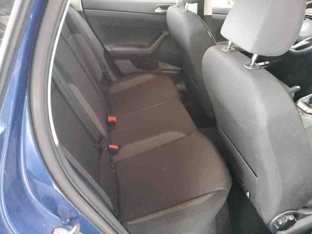 Volkswagen Polo 2023 г. Синий, пробег 25820 км