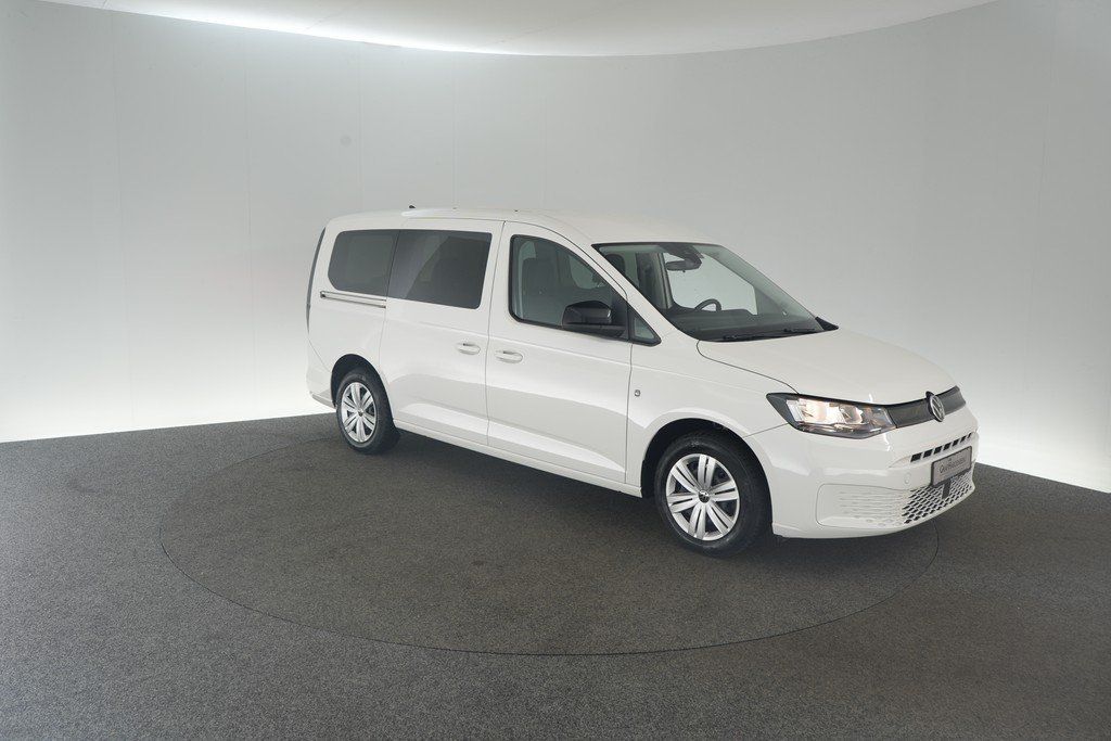 Volkswagen CADDY MAXI 2022 г. Белый, пробег 49800 км