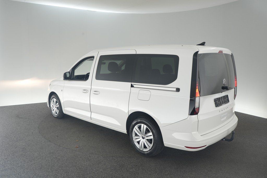 Volkswagen CADDY MAXI 2022 г. Белый, пробег 49800 км