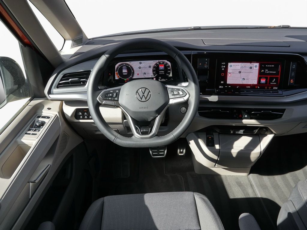 Volkswagen T7 MULTIVAN 2026 г. Серебристый, пробег 3000 км