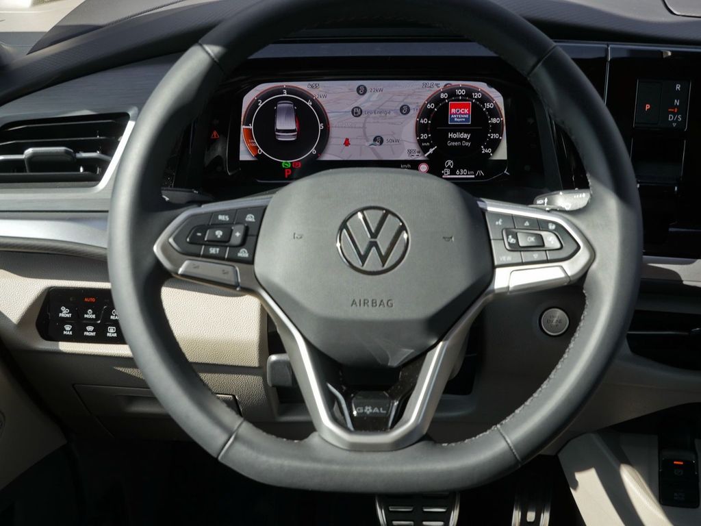 Volkswagen T7 MULTIVAN 2026 г. Серебристый, пробег 3000 км