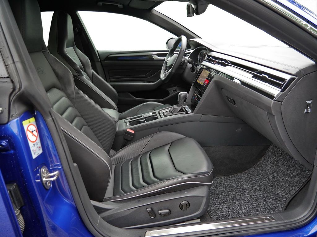 Volkswagen Arteon 2022 г. Синий, пробег 49575 км