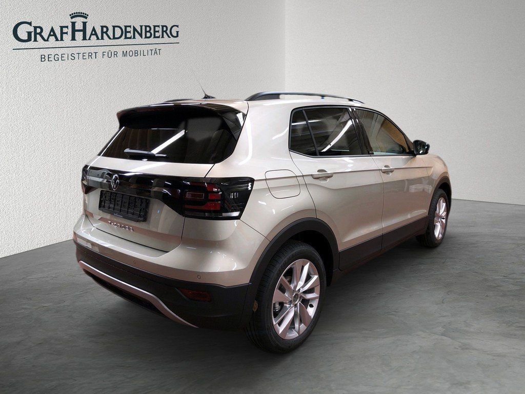 Volkswagen T-Cross 2024 г. Серый, пробег 35000 км