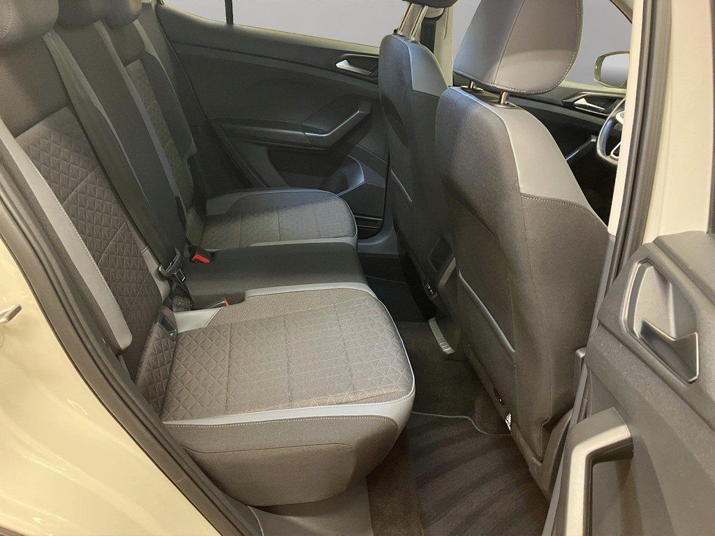 Volkswagen T-Cross 2023 г. Серый, пробег 31500 км