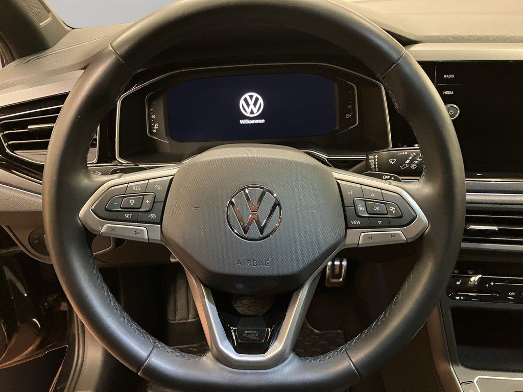 Volkswagen Taigo 2023 г. Чёрный, пробег 51400 км