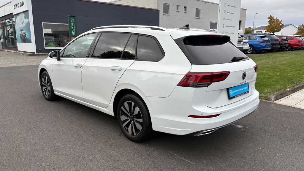 Volkswagen Golf 2023 г. Белый, пробег 58501 км