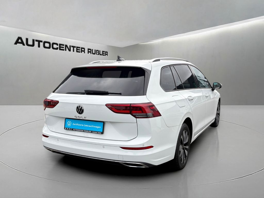 Volkswagen Golf 2023 г. Белый, пробег 58501 км