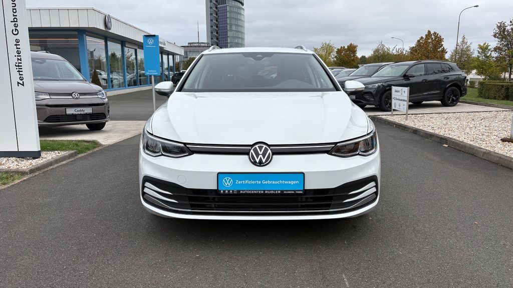 Volkswagen Golf 2023 г. Белый, пробег 58501 км