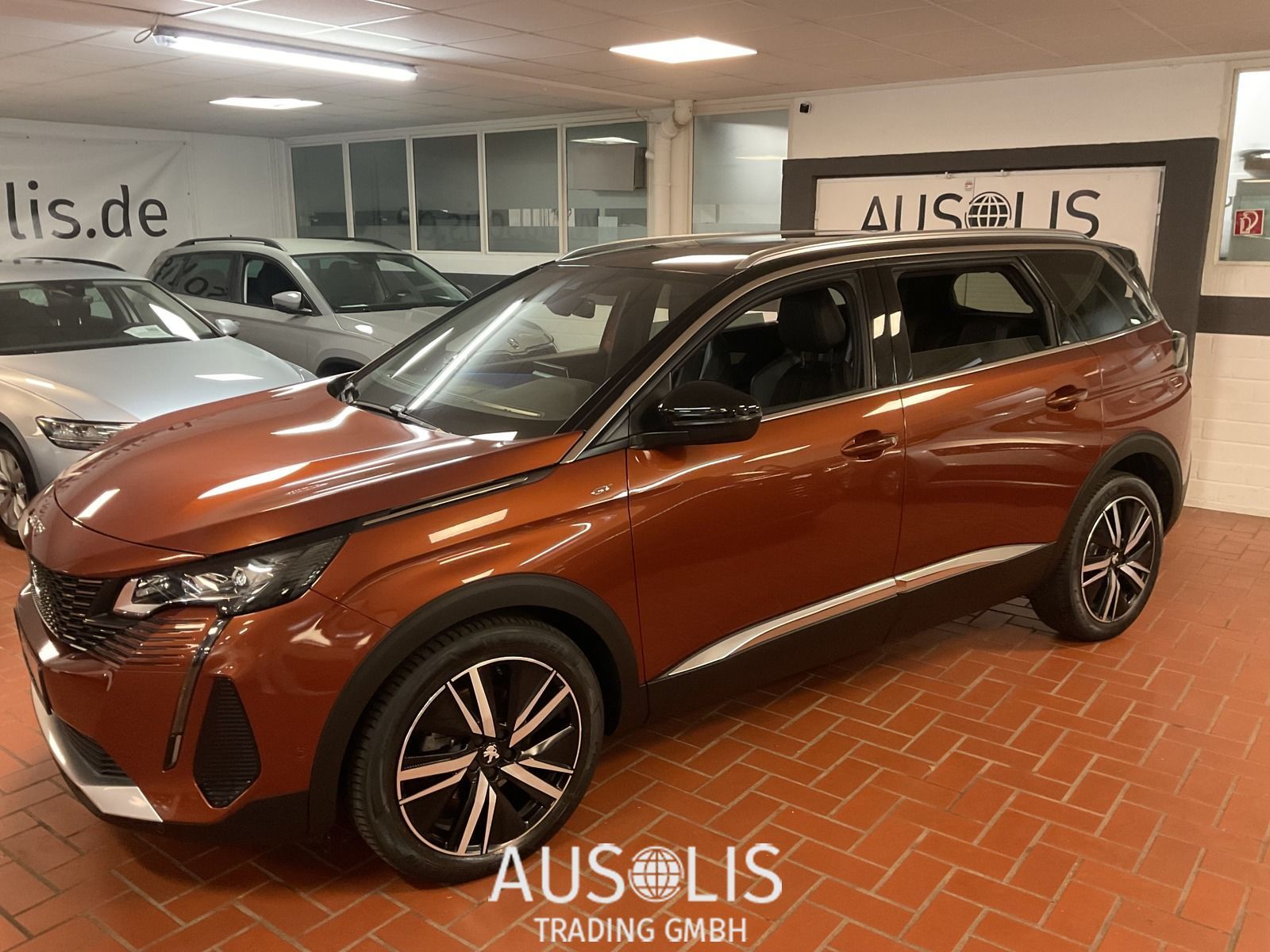 Peugeot 5008 2021