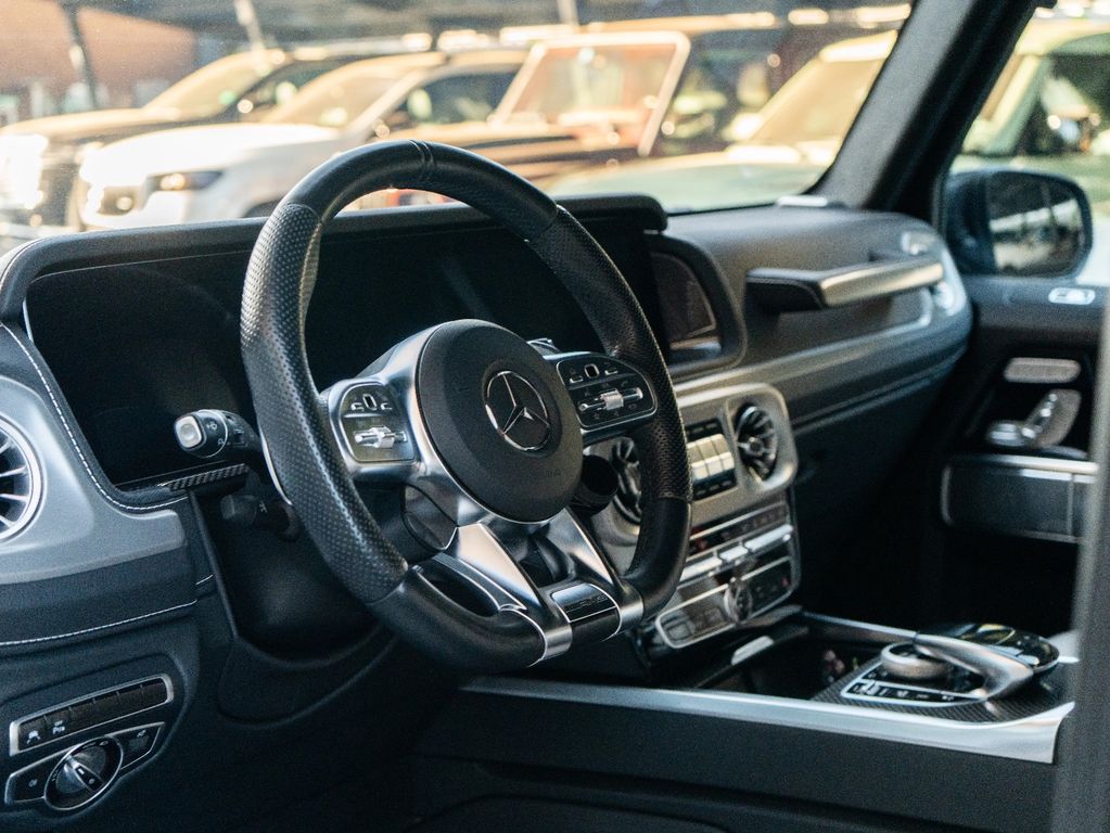 Mercedes-Benz G 63 AMG 2021 г. Серебристый, пробег 48507 км