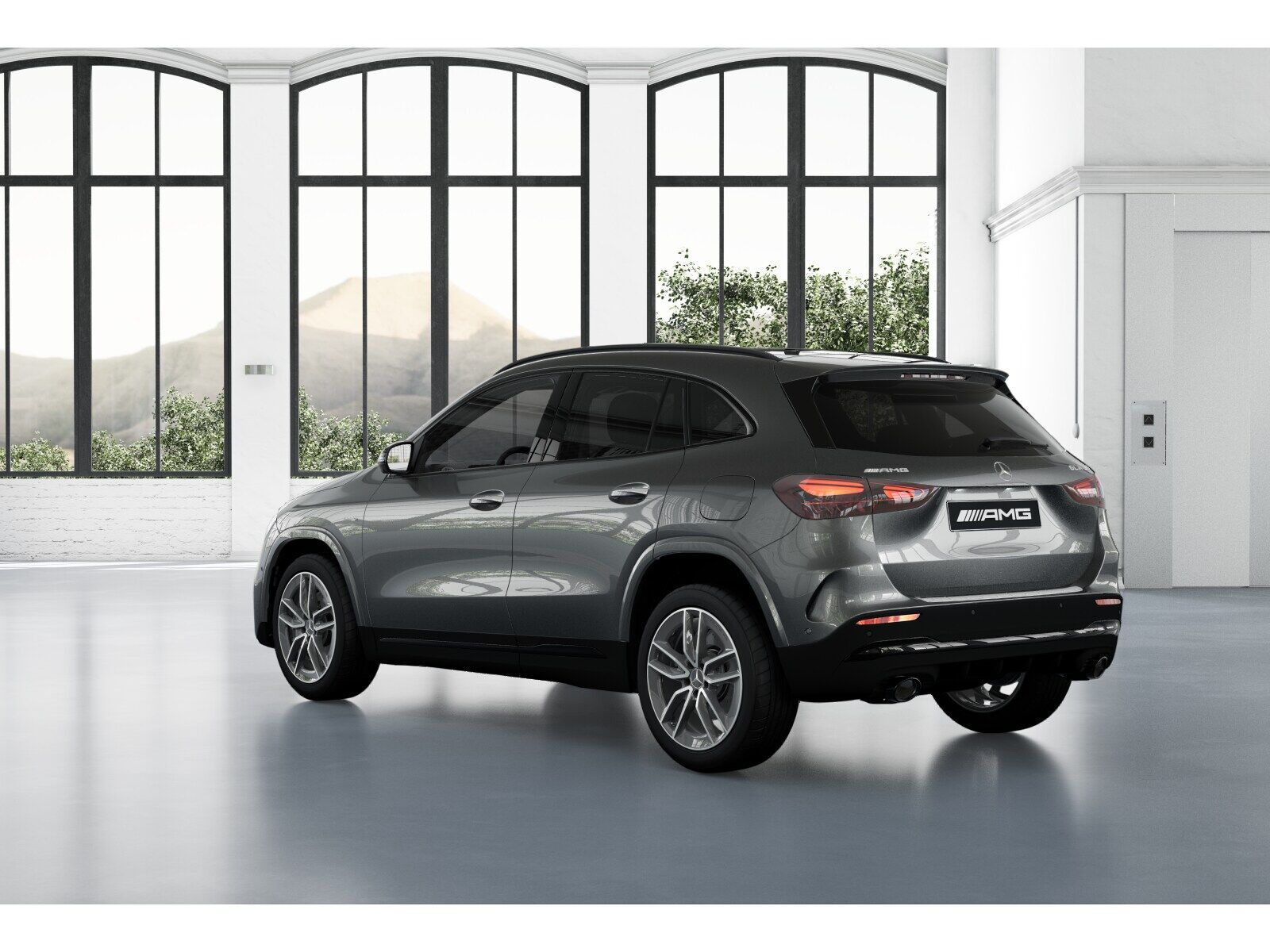 Mercedes-Benz GLA 35 AMG 2025 г. Серый, пробег 3670 км