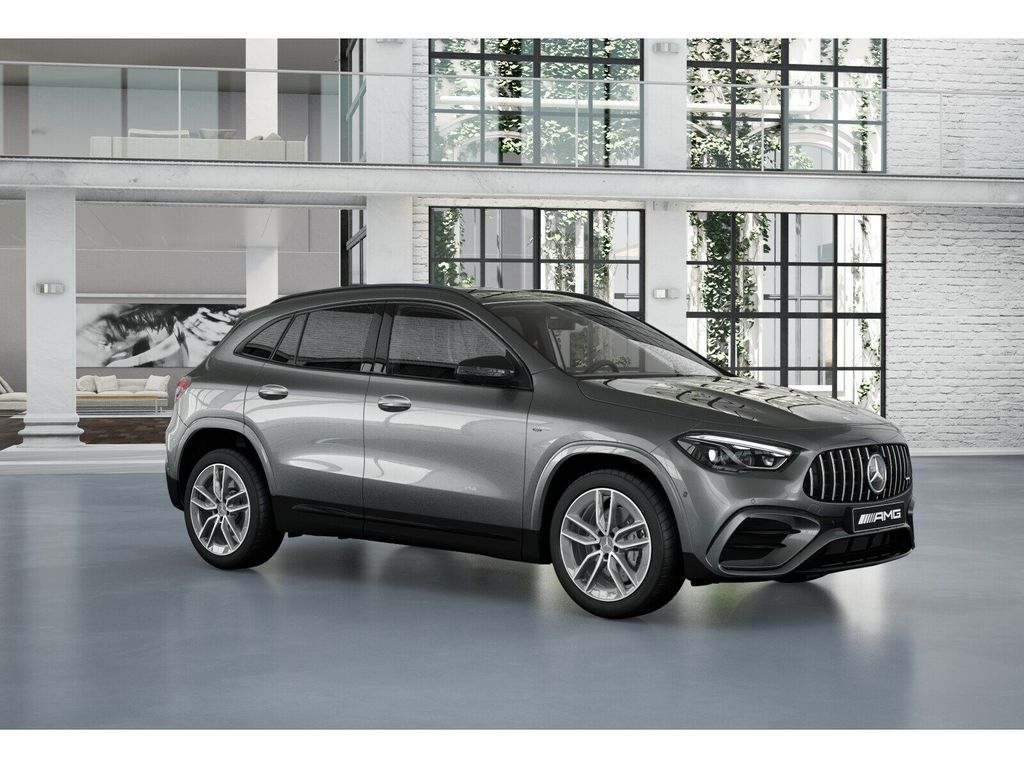Mercedes-Benz GLA 35 AMG 2025 г. Серый, пробег 3670 км