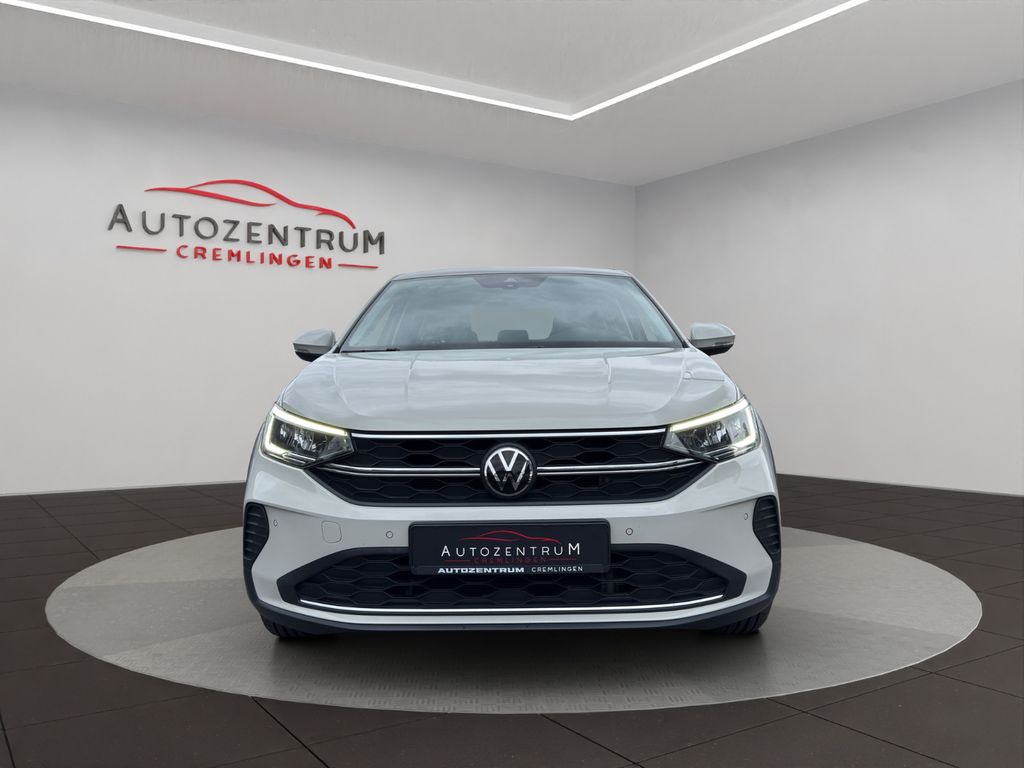 Volkswagen Taigo 2023 г. Серый, пробег 48362 км