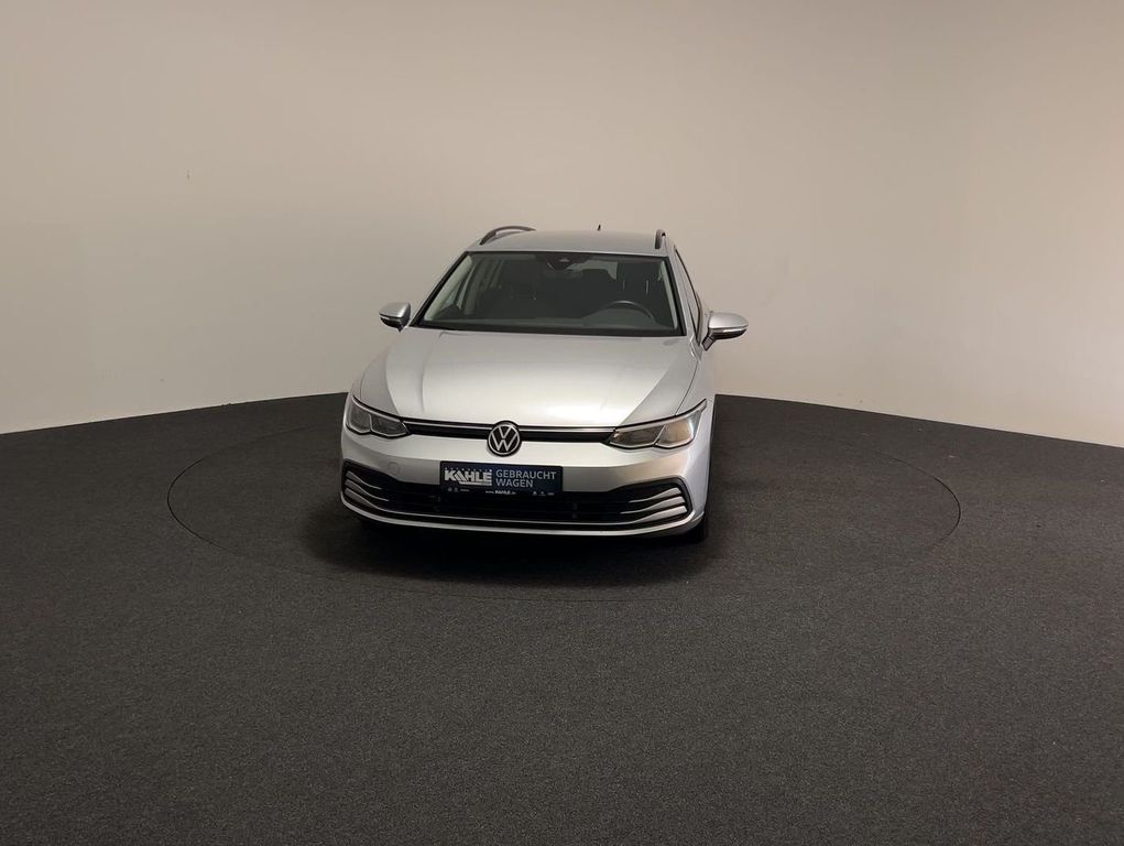 Volkswagen Golf 2022 г. Серебристый, пробег 37370 км