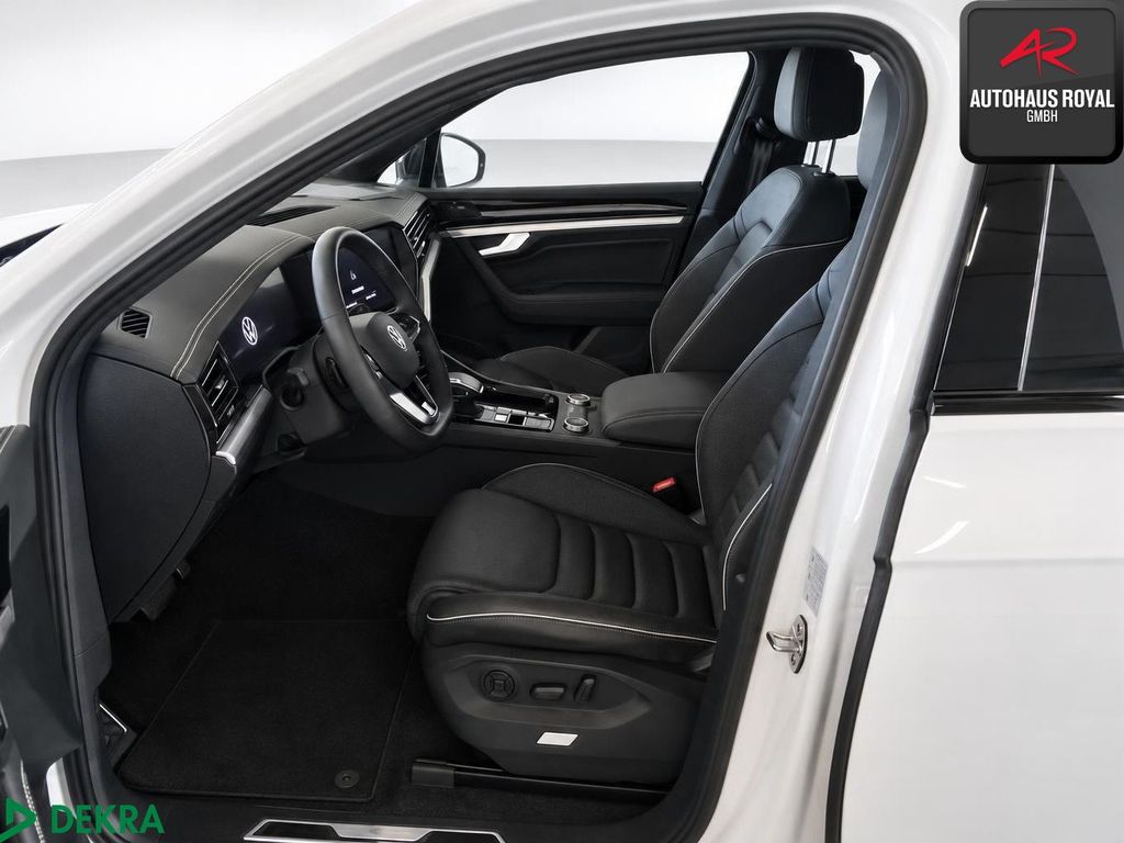Volkswagen Touareg 2024 г. Белый, пробег 21572 км