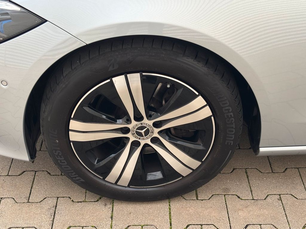 Mercedes-Benz C 200 2022 г. Серебристый, пробег 42400 км