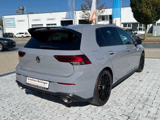Volkswagen Golf 2023 г. Серый, пробег 50829 км