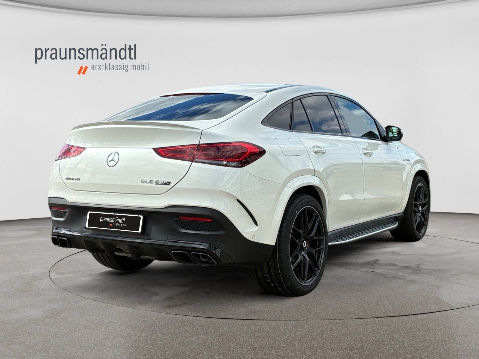 Mercedes-Benz GLE 63 AMG 2022 г. Белый, пробег 27650 км