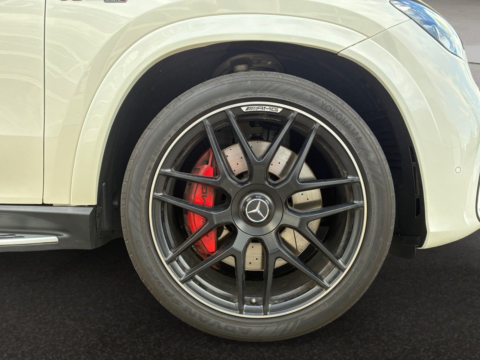 Mercedes-Benz GLE 63 AMG 2022 г. Белый, пробег 27650 км