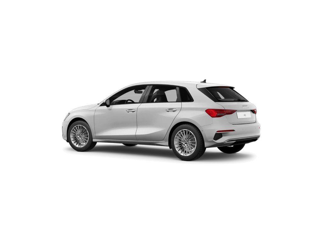 Audi A3 2023 г. Белый, пробег 49200 км