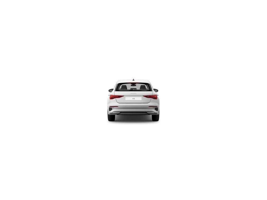 Audi A3 2023 г. Белый, пробег 49200 км