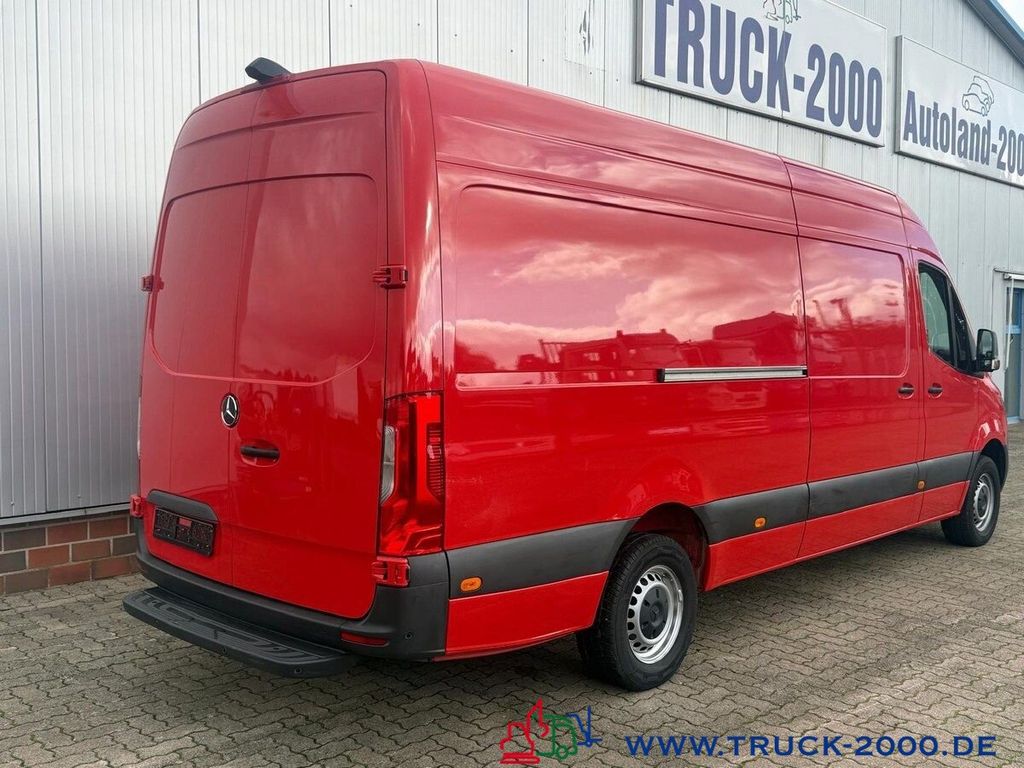 Mercedes-Benz SPRINTER 2021 г. Красный, пробег 59502 км