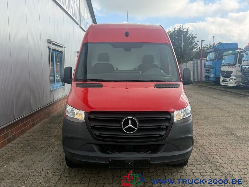 Mercedes-Benz SPRINTER 2021 г. Красный, пробег 59502 км
