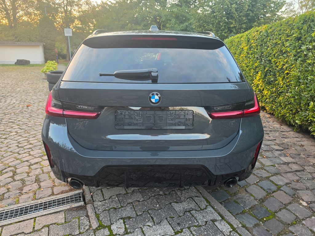 BMW 320 2024 г. Серый, пробег 49998 км