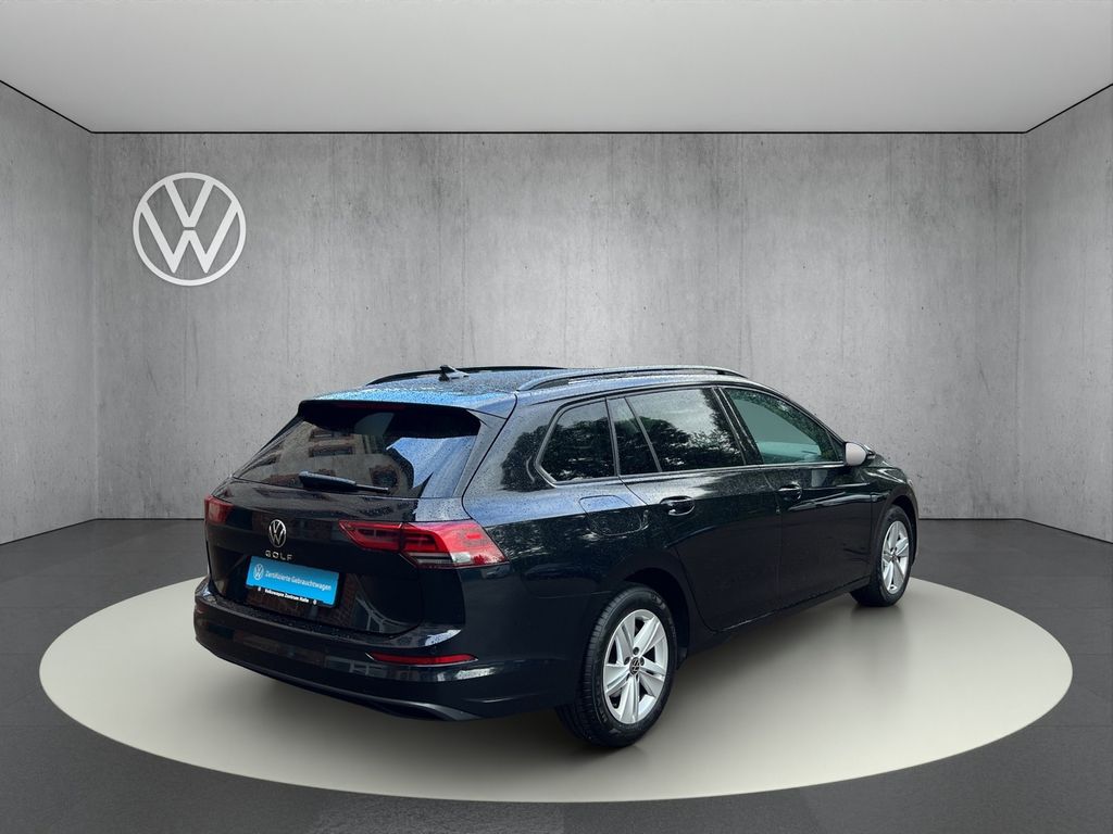 Volkswagen Golf 2023 г. Чёрный, пробег 56525 км