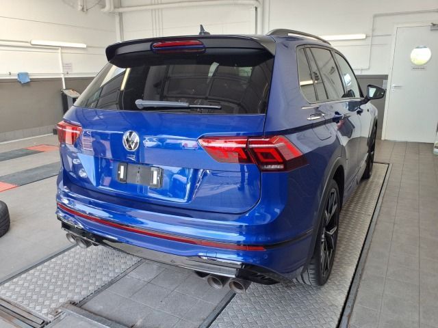 Volkswagen Tiguan 2023 г. Синий, пробег 47330 км