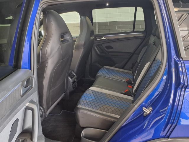 Volkswagen Tiguan 2023 г. Синий, пробег 47330 км