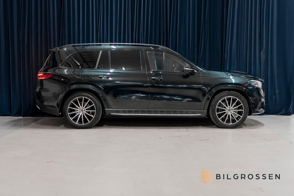 Mercedes-Benz GLS 450 2024 г. Зелёный, пробег 29922 км