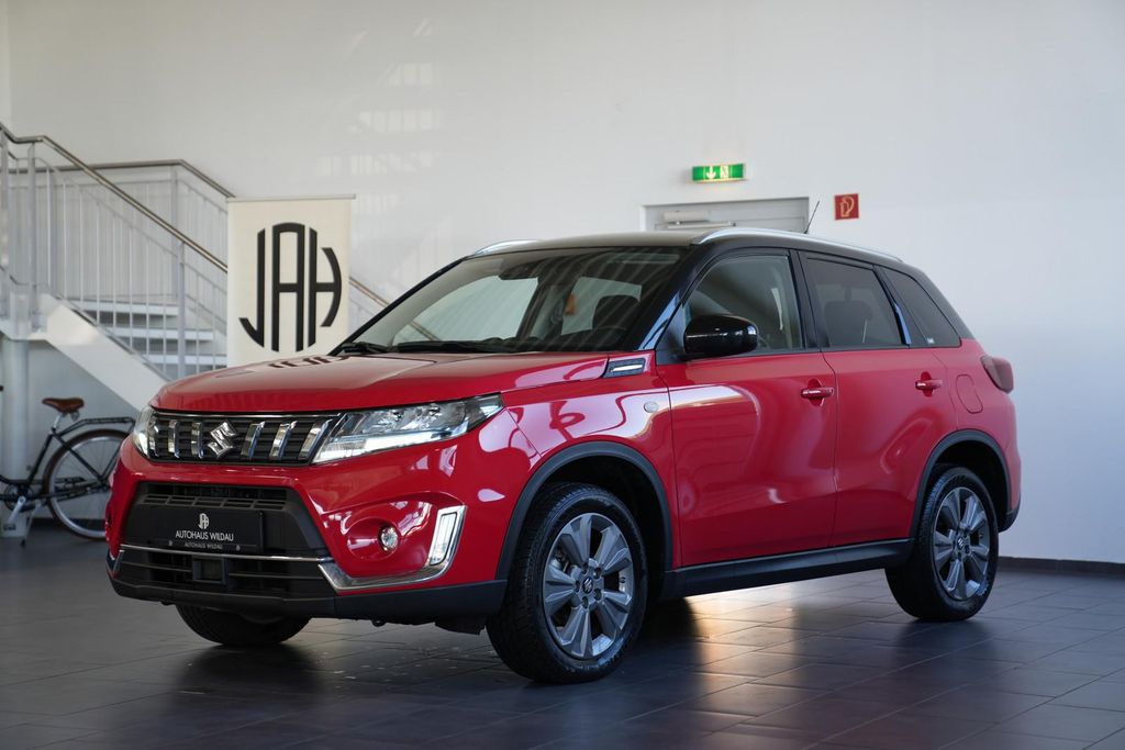 Suzuki Vitara 2022 г. Красный, пробег 41247 км
