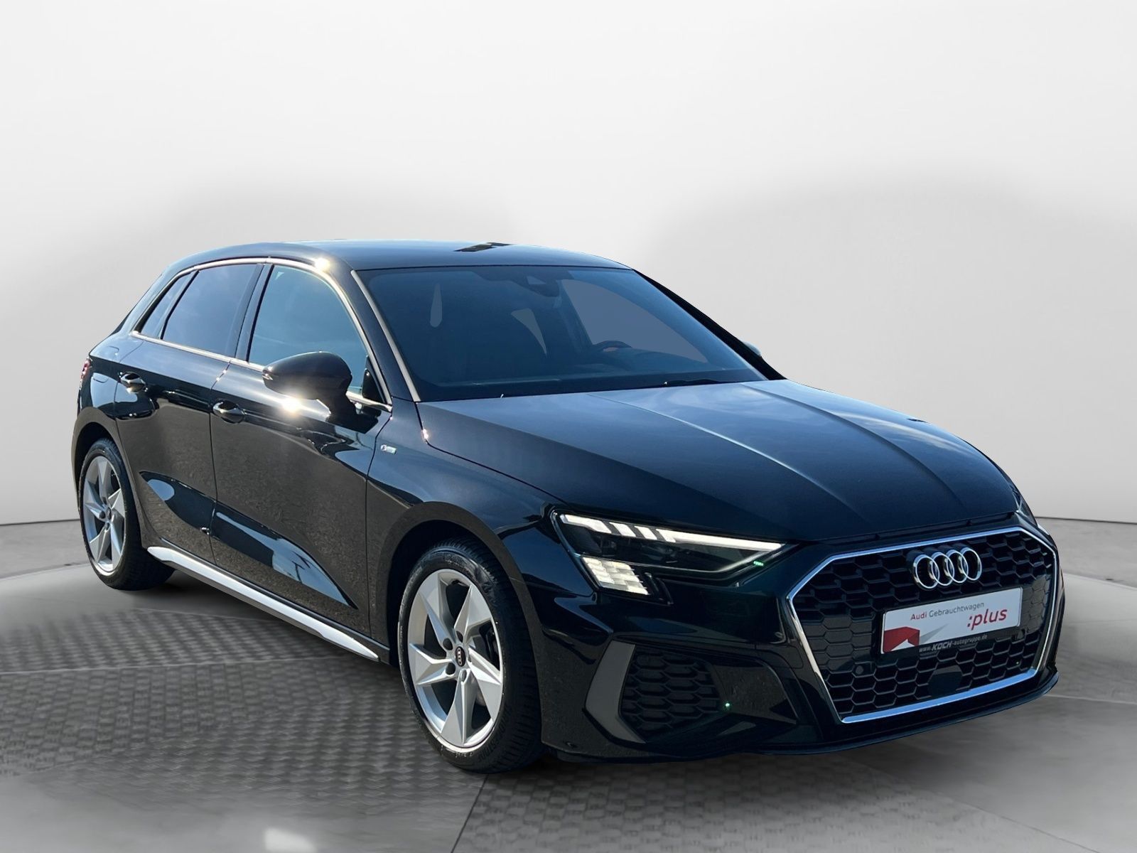 Audi A3 2023 г. Чёрный, пробег 22000 км