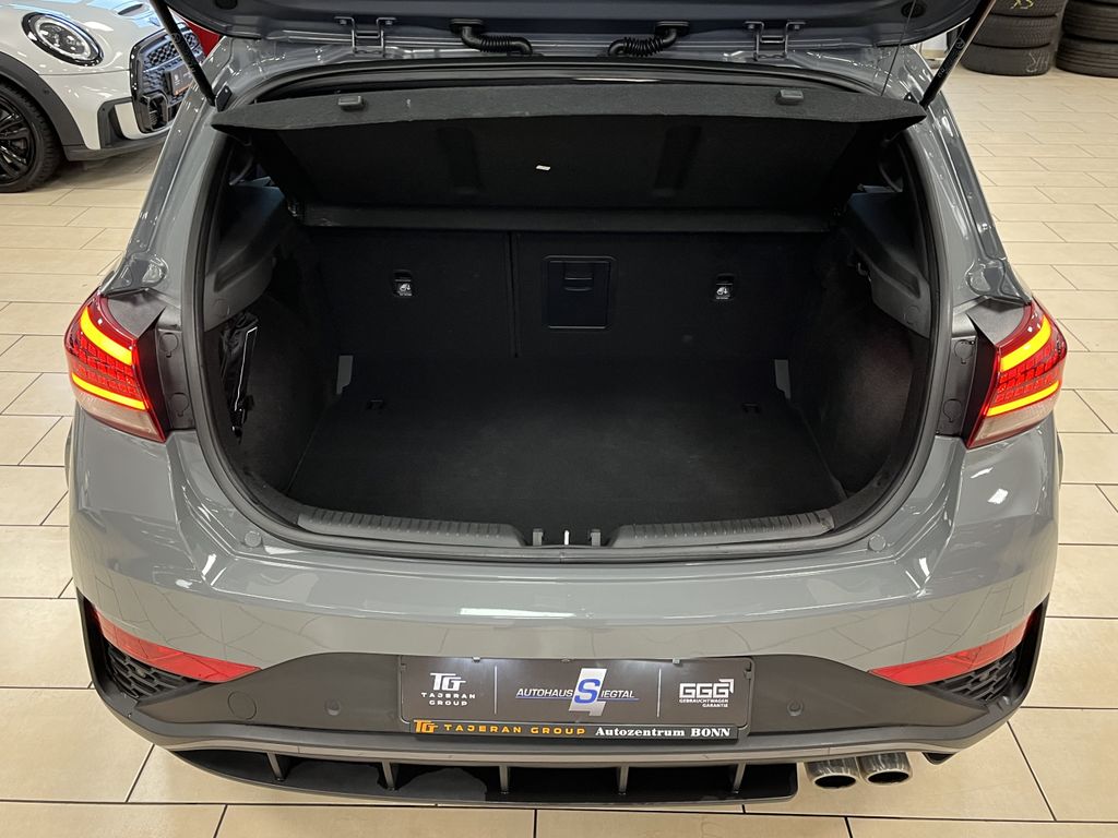 Hyundai i30 2023 г. Серый, пробег 41947 км