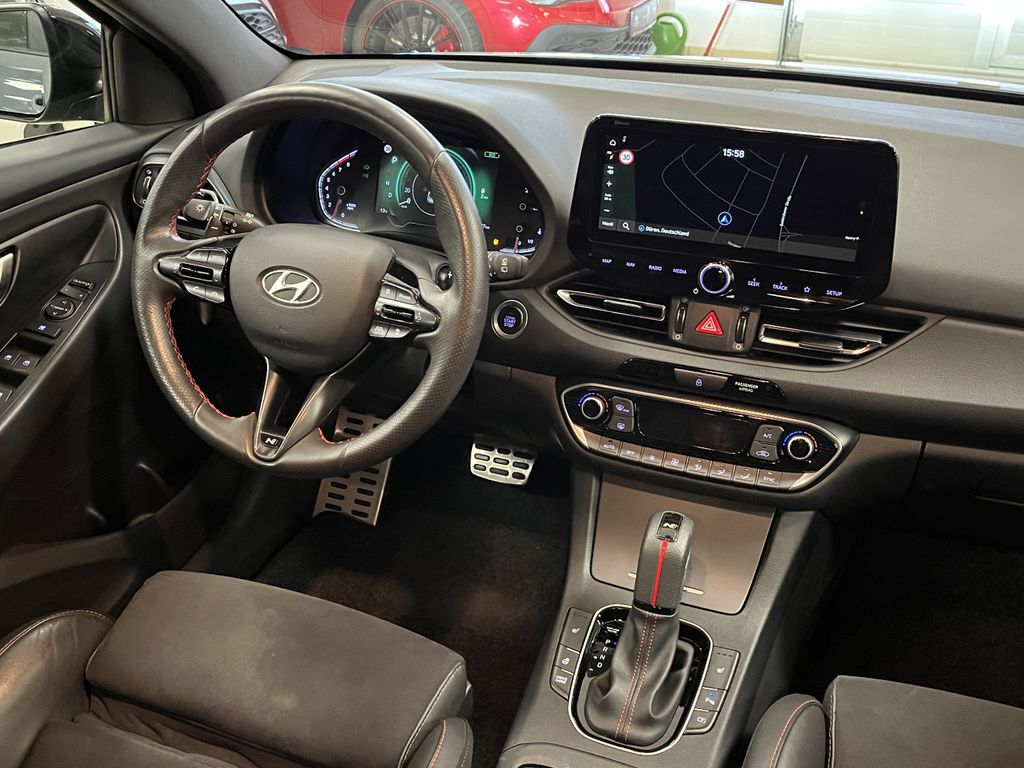 Hyundai i30 2023 г. Серый, пробег 41947 км