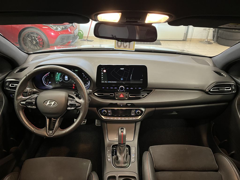 Hyundai i30 2023 г. Серый, пробег 41947 км