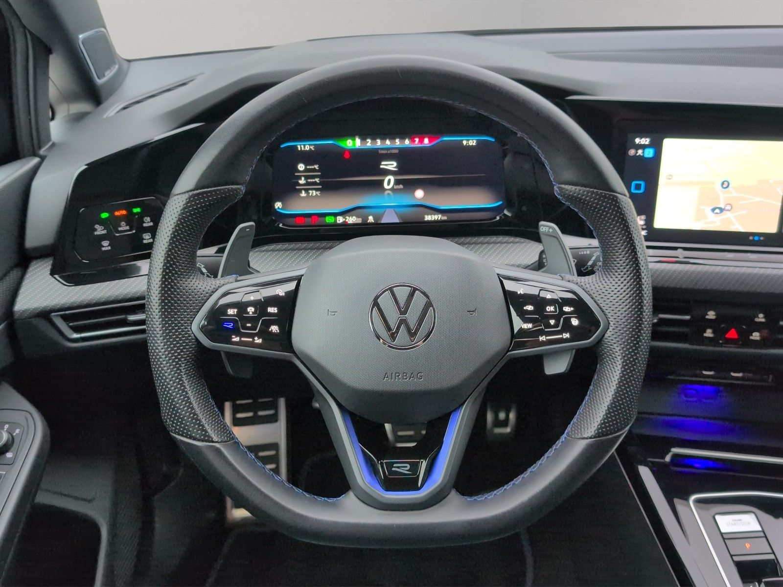Volkswagen Golf 2023 г. Чёрный, пробег 38888 км