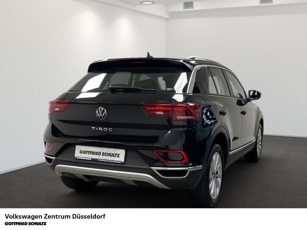 Volkswagen T-Roc 2023 г. Чёрный, пробег 33851 км
