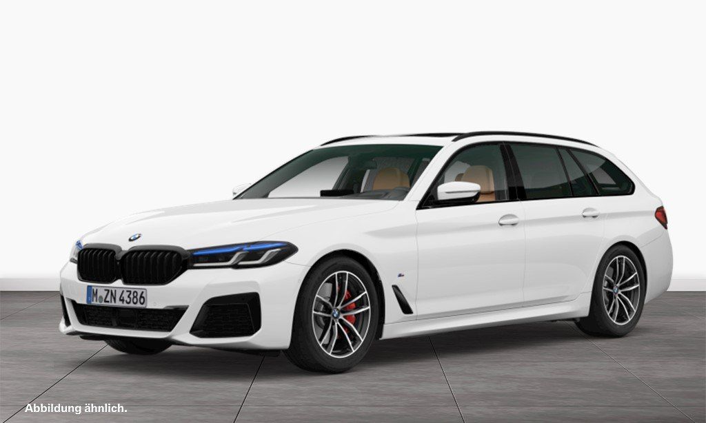 BMW 540 2023 г. Белый, пробег 44959 км