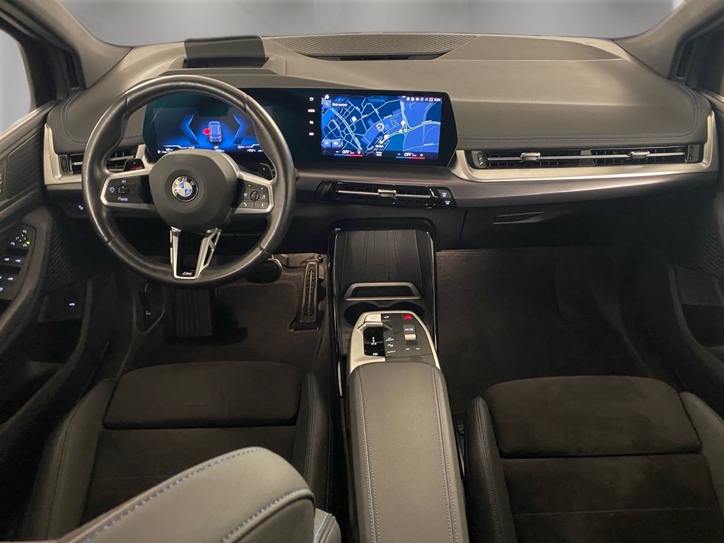 BMW 223 ACTIVE TOURER 2022 г. Серый, пробег 43523 км