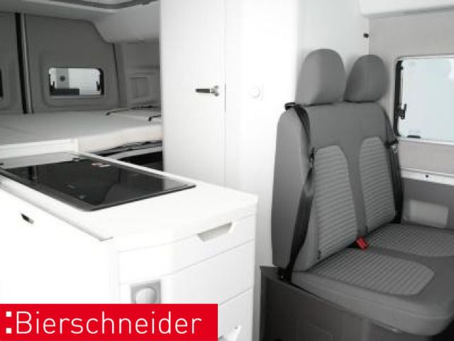 Volkswagen 8 series 2025 г. Бежевый, пробег 31568 км