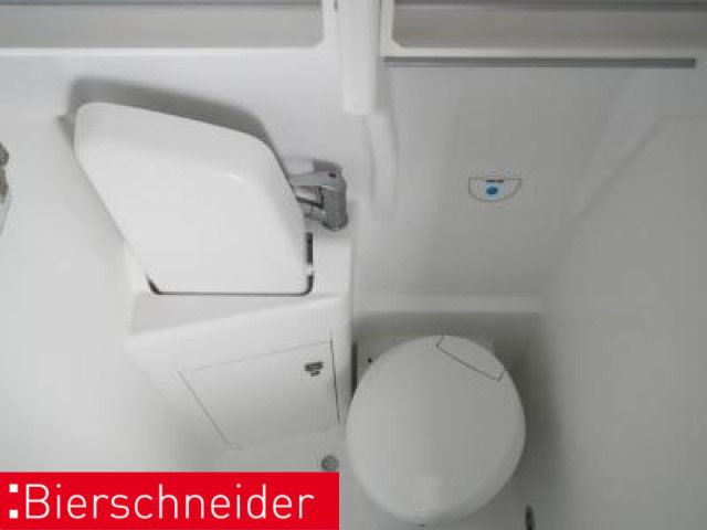 Volkswagen 8 series 2025 г. Бежевый, пробег 31568 км